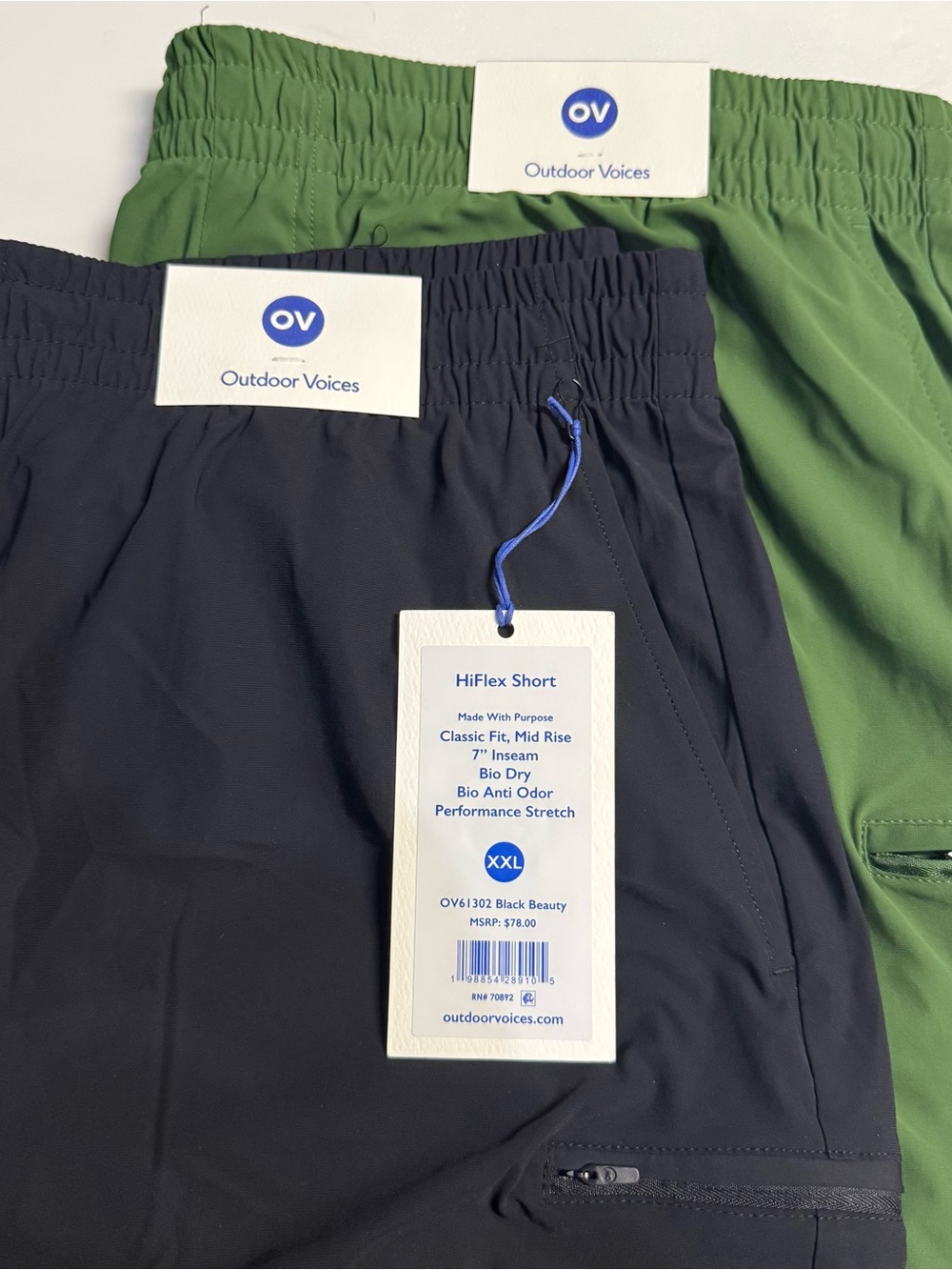 Set of TWO Outdoor Voices Men’s HiFlex Shorts - Black Beauty and Green